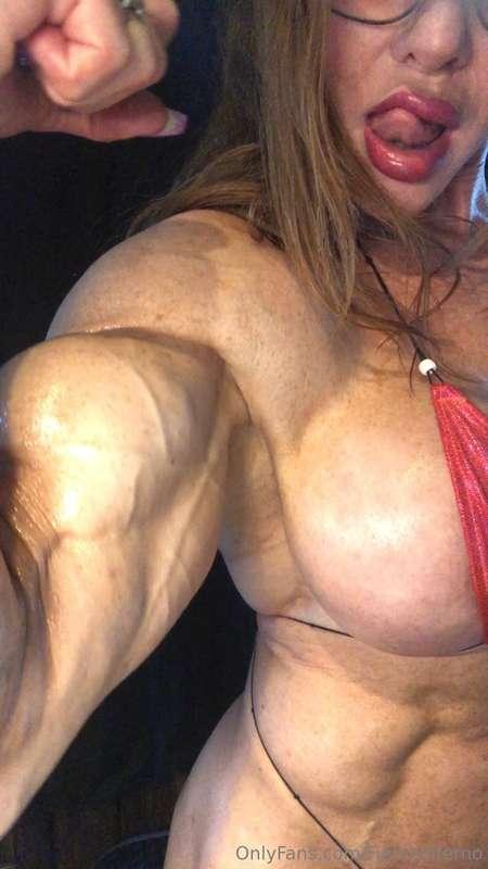 Some of my craziest bicep pics. These are all real pics. NO ..