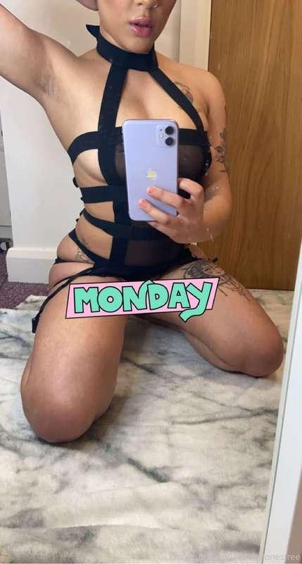 50% off my main account, a few hours left 
Only $5 
Message ..
