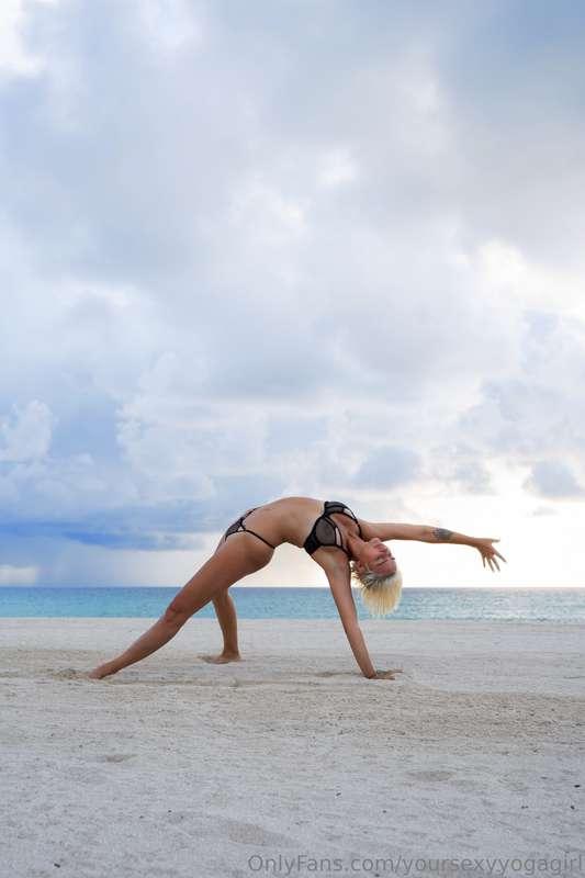 Have you moved your body yet this morning 🤸🏼‍♀️