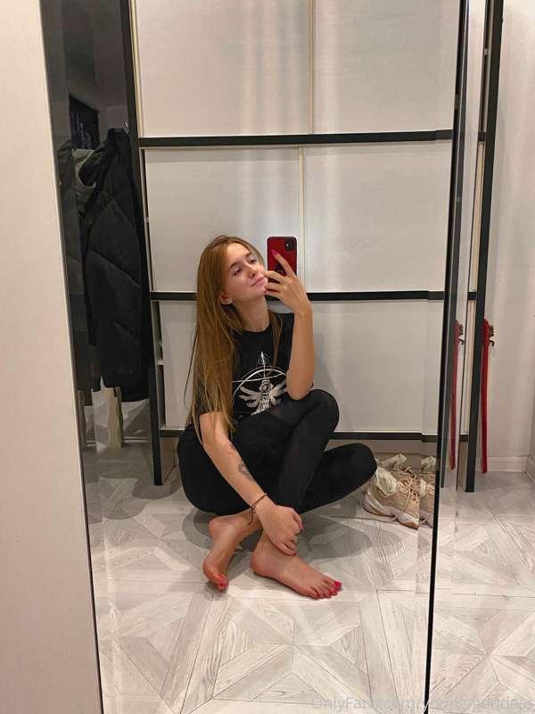 young-goddess image #0