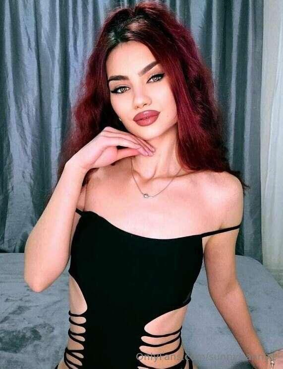 🍒💥I live on the edge of exploration, and my profile is an en..