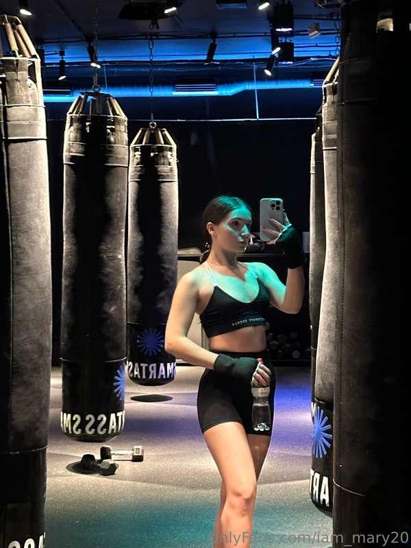 I came to the gym, did three approaches and I'm already tire..