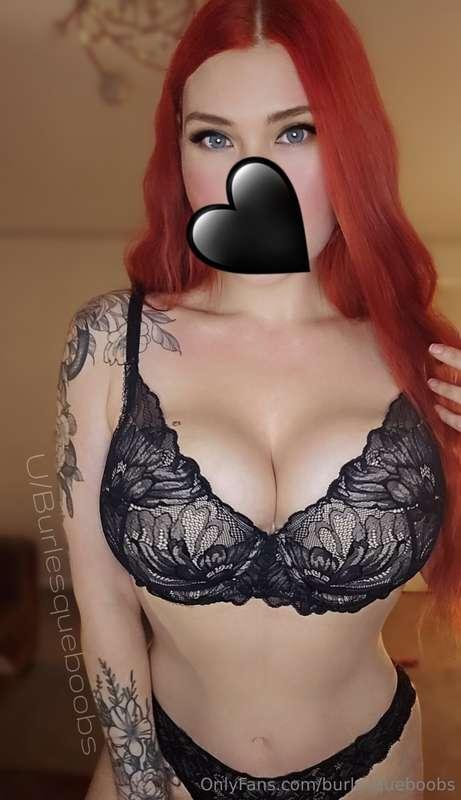 burlesqueboobs image #0