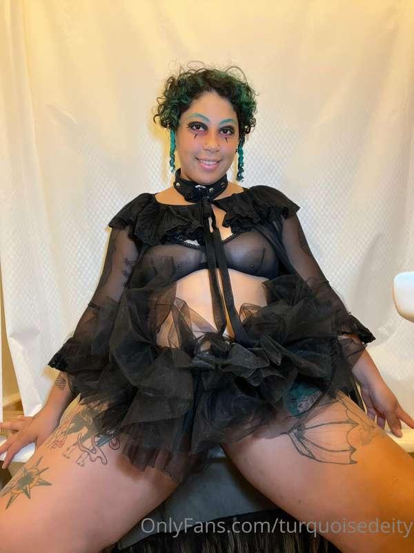 Ruffles lace, and ass 👼🏽💗