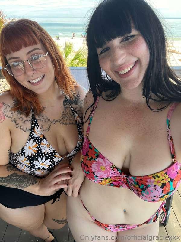 guess who’s been visiting me 😇 @paigesteelexxx and I have a ..