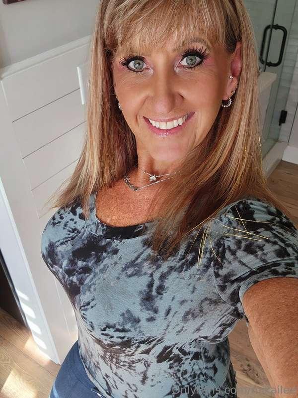 Happy Sexy Saturday to all my freaks! 😘