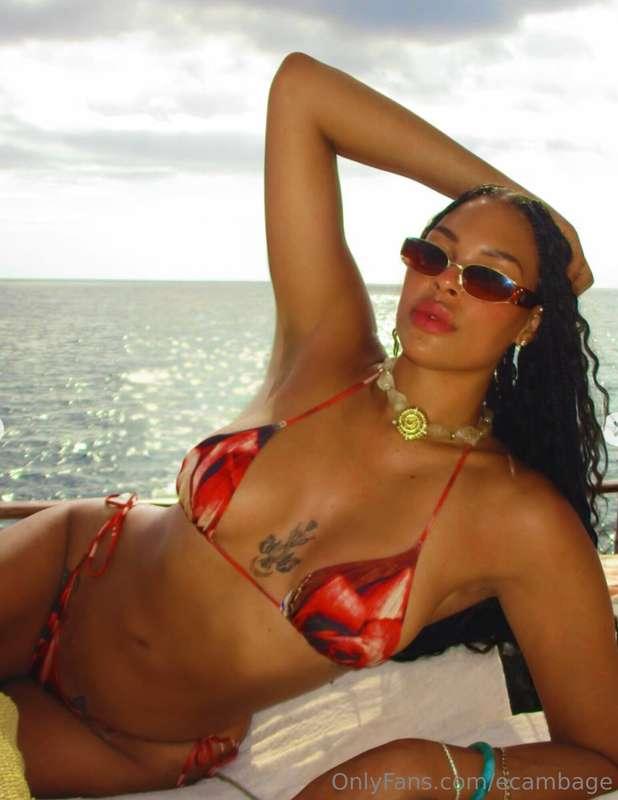 my favorite position is being worshipped 😏