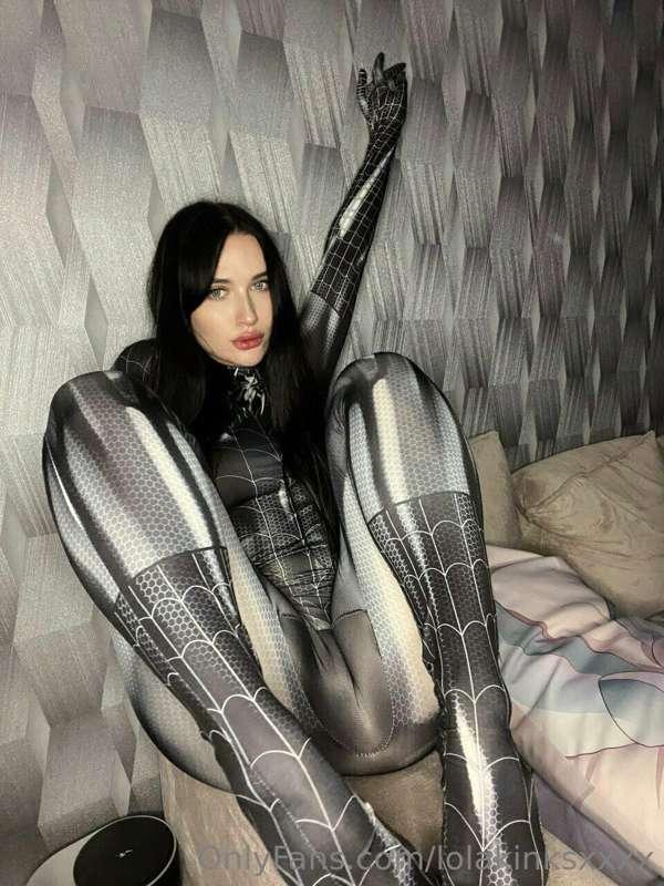 im_lolakinks main image
