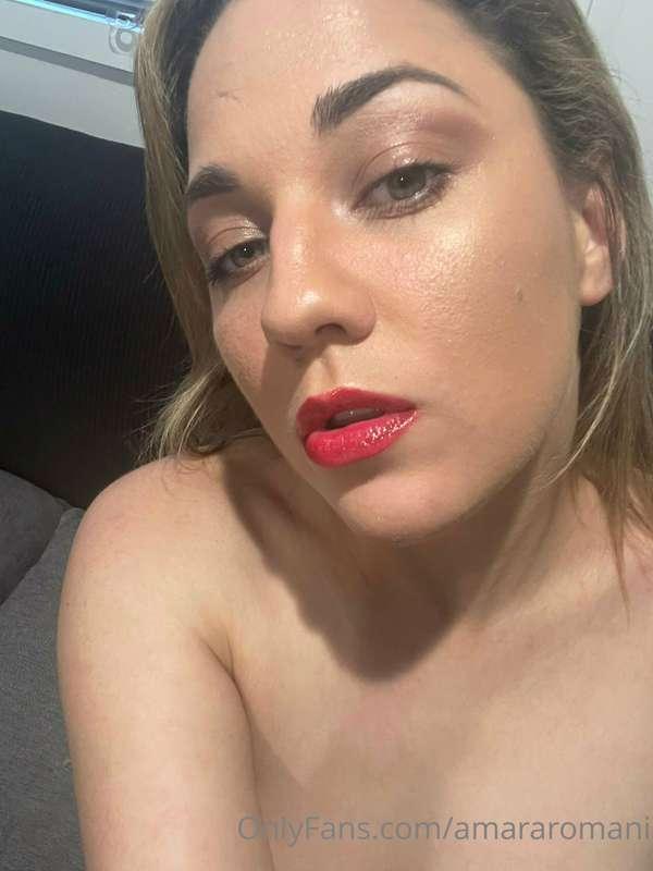 I'm on fire for you today! 💋 🔥