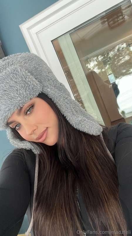 don’t miss my LIVE this Wednesday 11pm EST😈