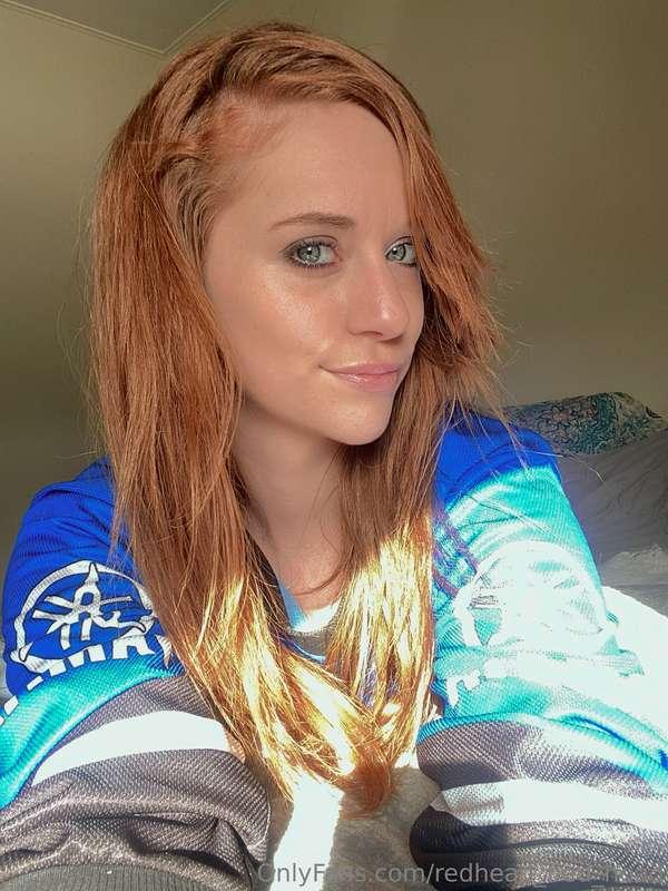 redheadoceaneyes main image