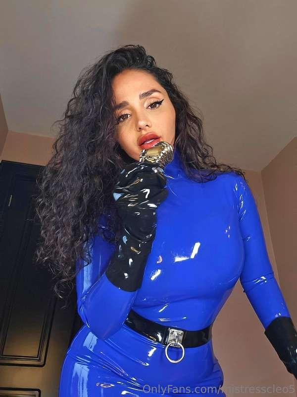 I DEMAND, YOU OBEY 🛐