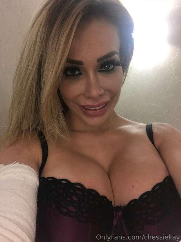 Thinking of going back to blonde very soon! But what videos ..