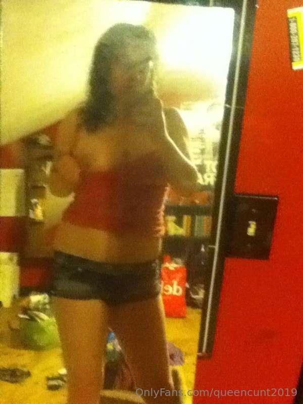 queencunt2019 image #1