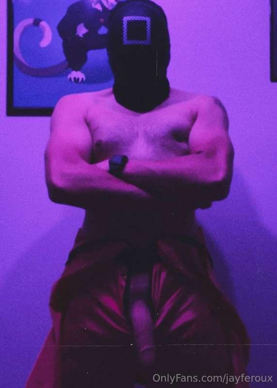 jayferoux image #0