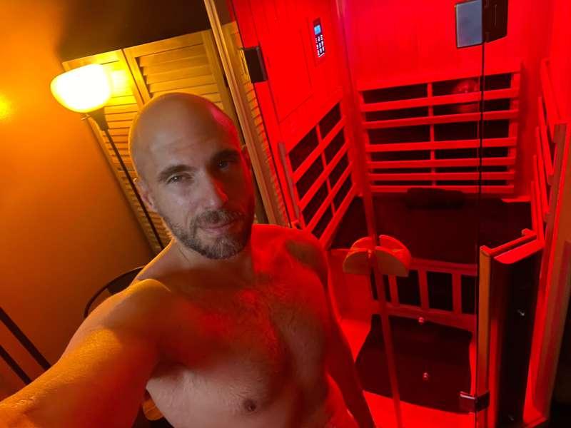 Sauna time, let’s get sweaty!