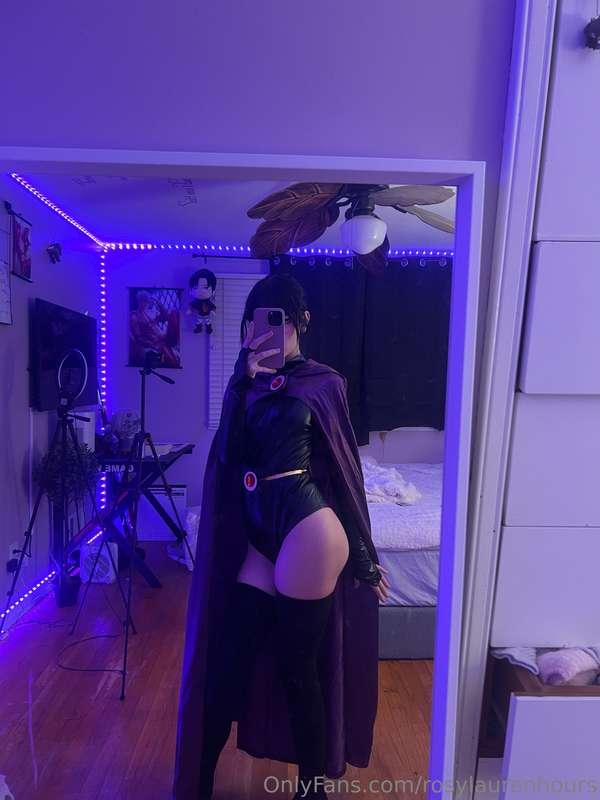You want me to turn around? 😈