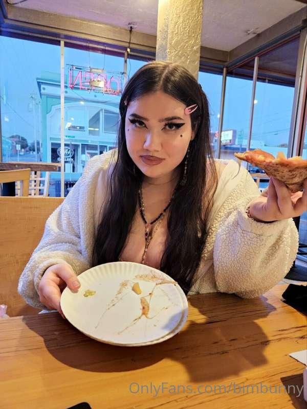 my friend and I went out for pizza,  she ate one slice and I..