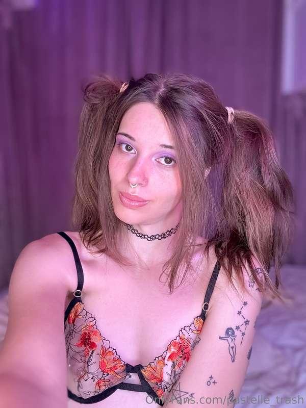 What do you think of my hairstyle? 😘