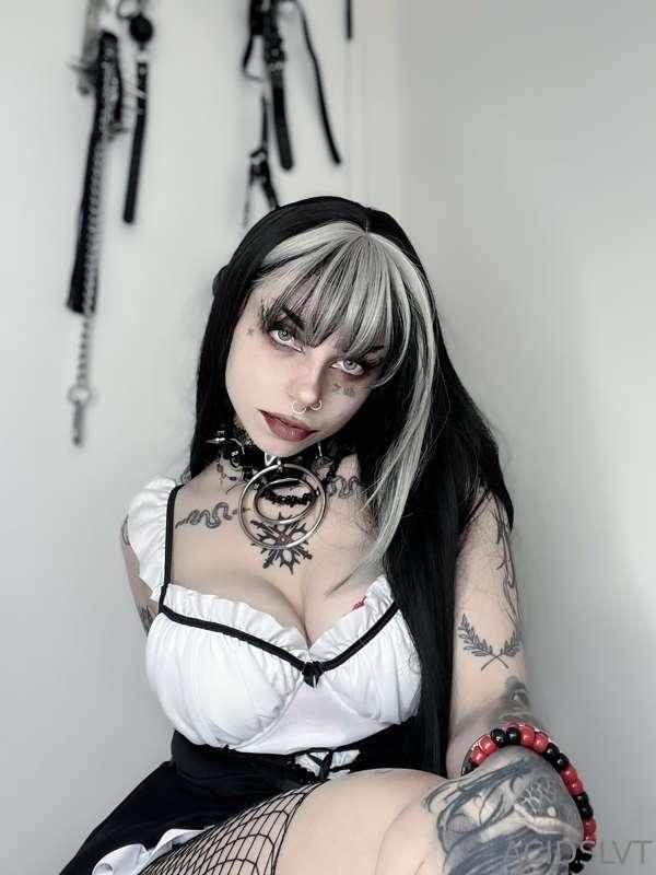 Maid at ur service