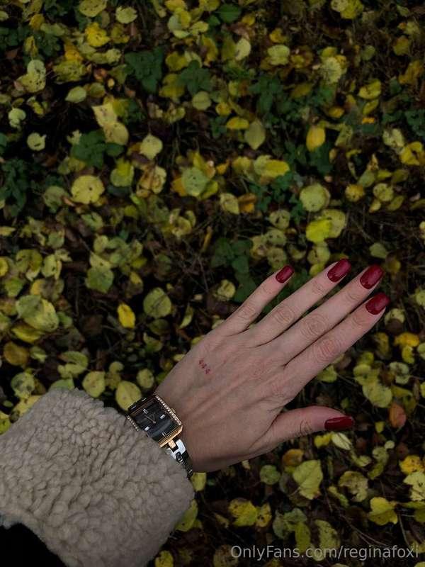 Classic red – timeless and bold 💅❤️