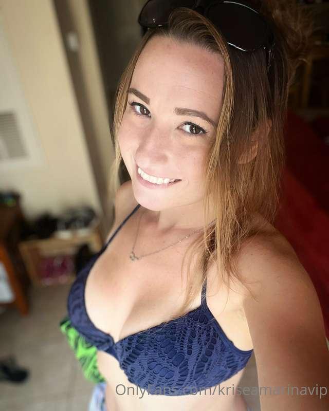 Happy Saturday! You can still go to the pool during a tropic..
