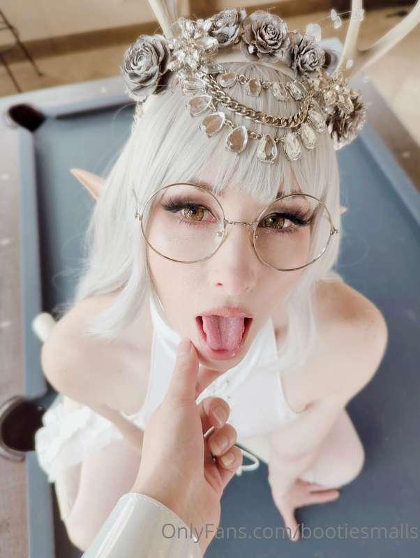 Open wide!