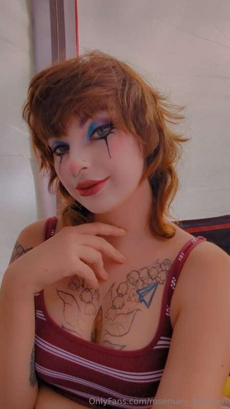 Hope you're ready for some clown content 😜