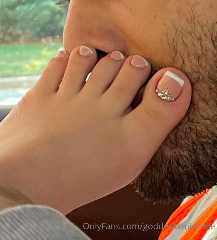 who likes french tips 🤤