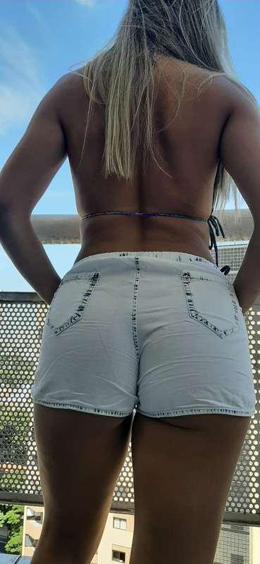 Sunbathing in the morning and strengthening my tan lines and..