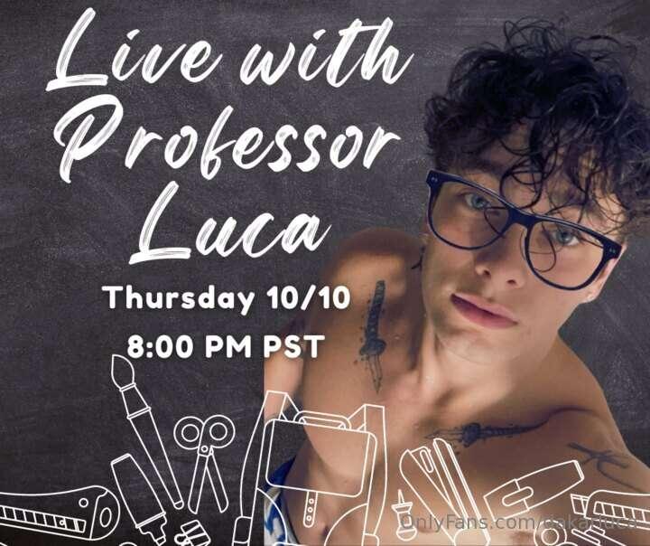 going live tonight and I'll be teaching you a lesson on sex ..