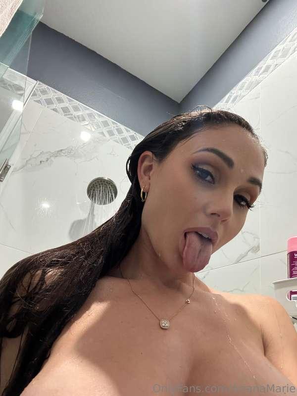 Do you mind helping me with the soap? 🫧