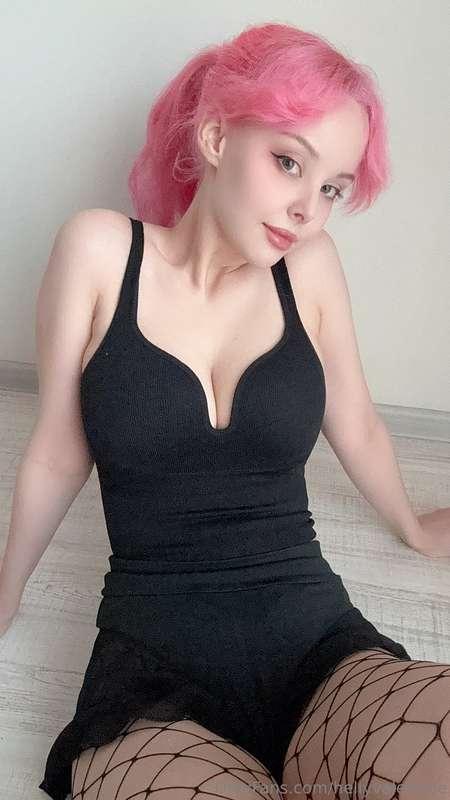 hellyvalentine image #22