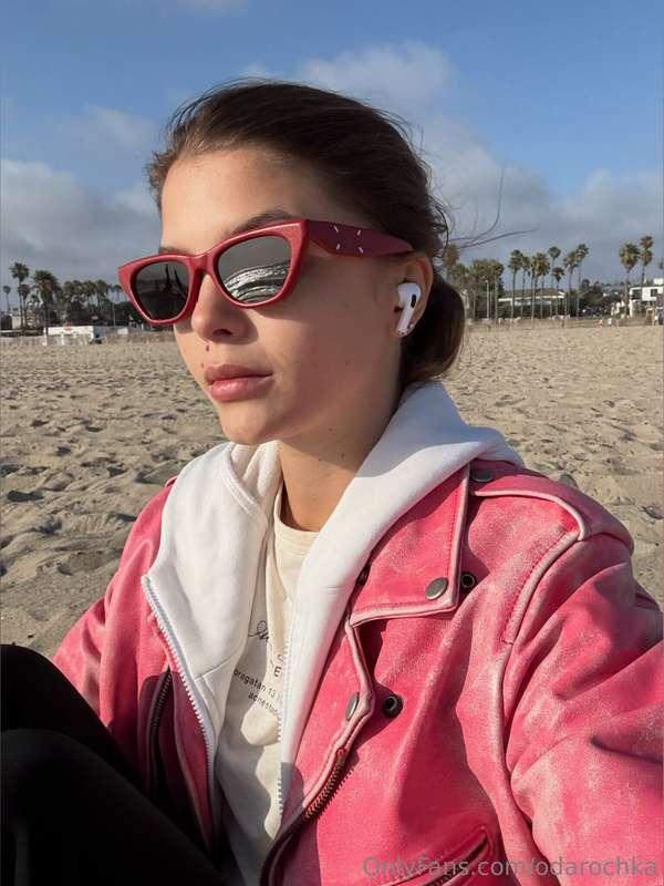 current playlist: waves and daydreams💕💕💕