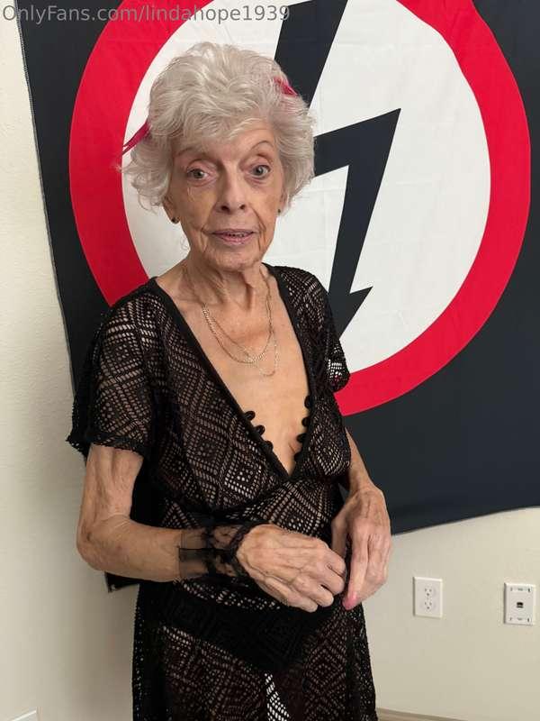 I look even better when you’re imagining things 😉