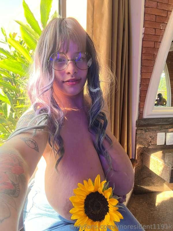 unoresident1191k image #0