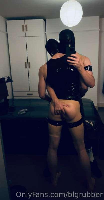 When I put @tyler_axxxton in rubber for the first time and c..
