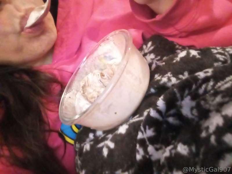 Just having some Neapolitan ice cream 🍨 😏 what's your favori..