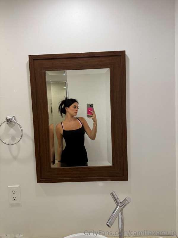 cute lil fit?? i need someone to hype me up rn