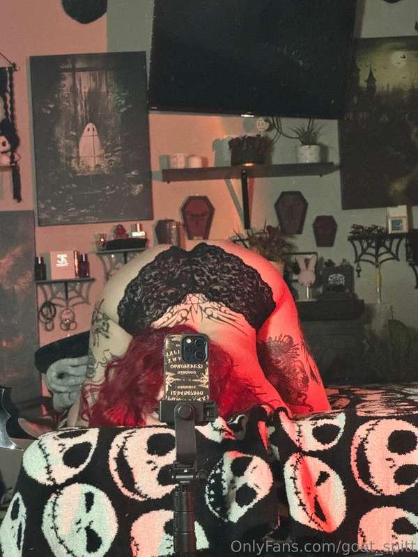 goat_spitt image #1