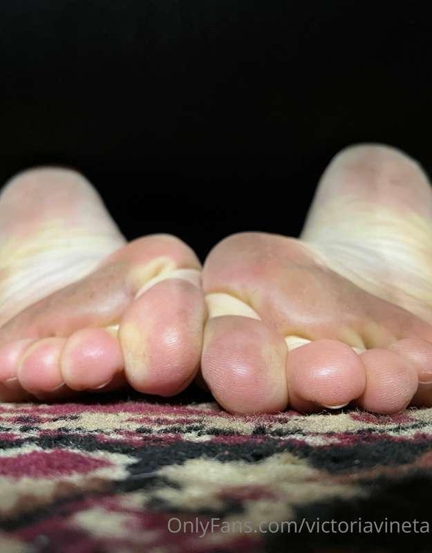 You see those huge feet and would love to climb them, but yo..