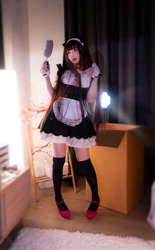 blondelashes19 image #3