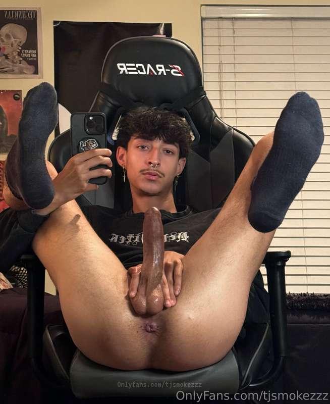tjsmokezzz image #0
