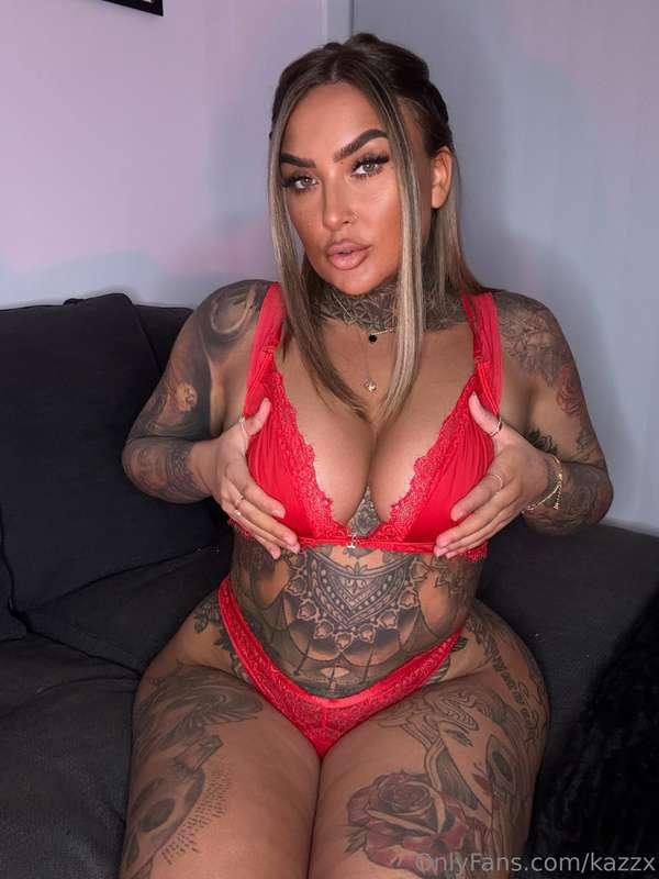 I want your cock between these tits 😜