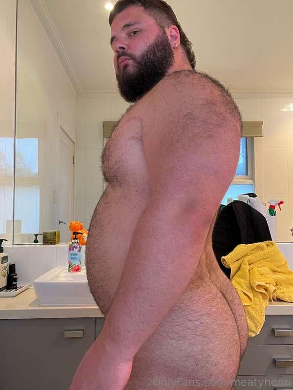 meatyhenri image #1