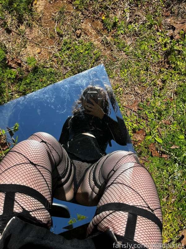 deadpixies image #5