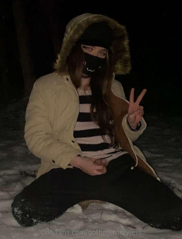 gothmommyjess image #0