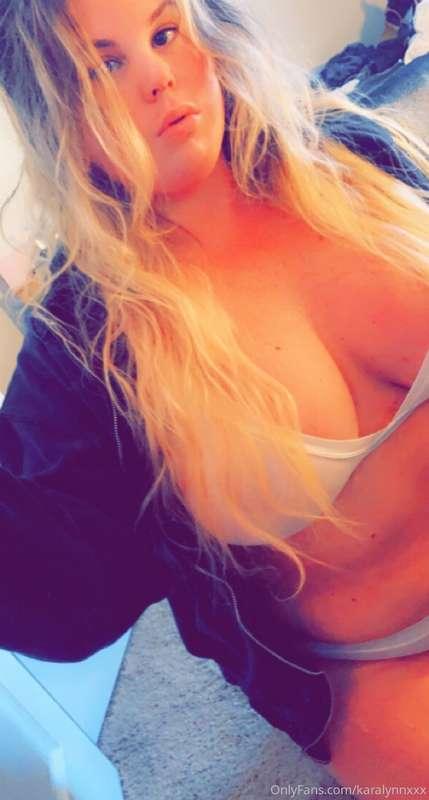 hi babes! just checking in...forgive me for my lack of posts..