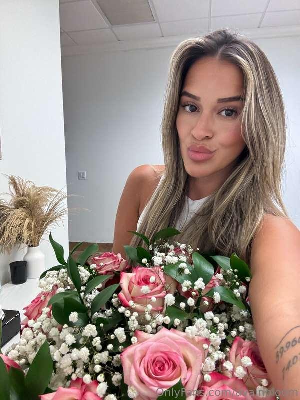 Baby's breath, also known as Gypsophila, adds a delicate and..