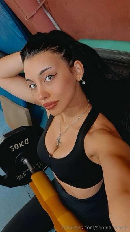 Gym motivationnnn 😍 is it working baby? 😜